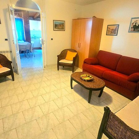 Апартаменти Casa Rando Mary'S House Таорміна Екстер'єр фото